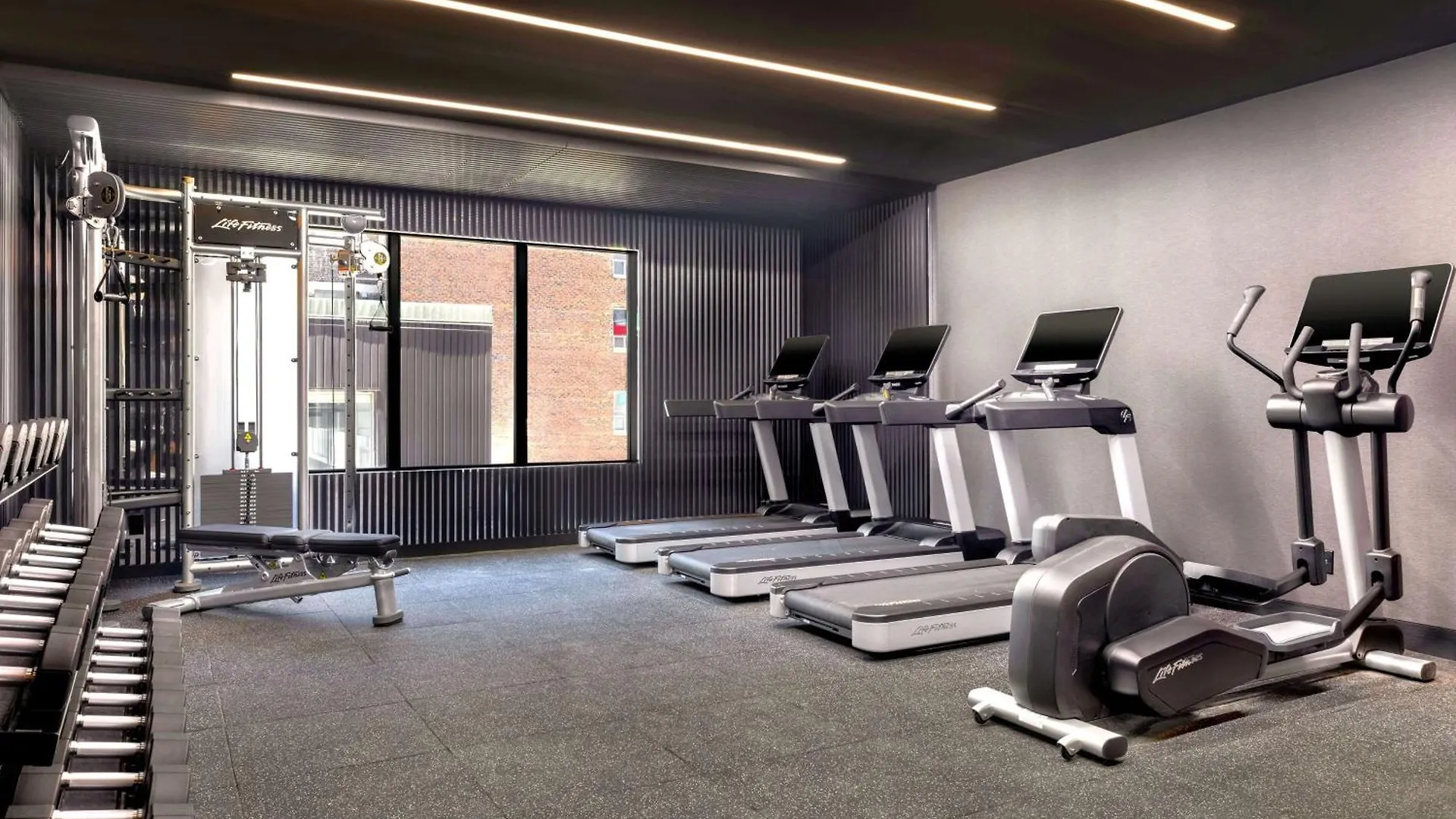 Revery Toronto Downtown, Curio Collection By Hilton Hotel