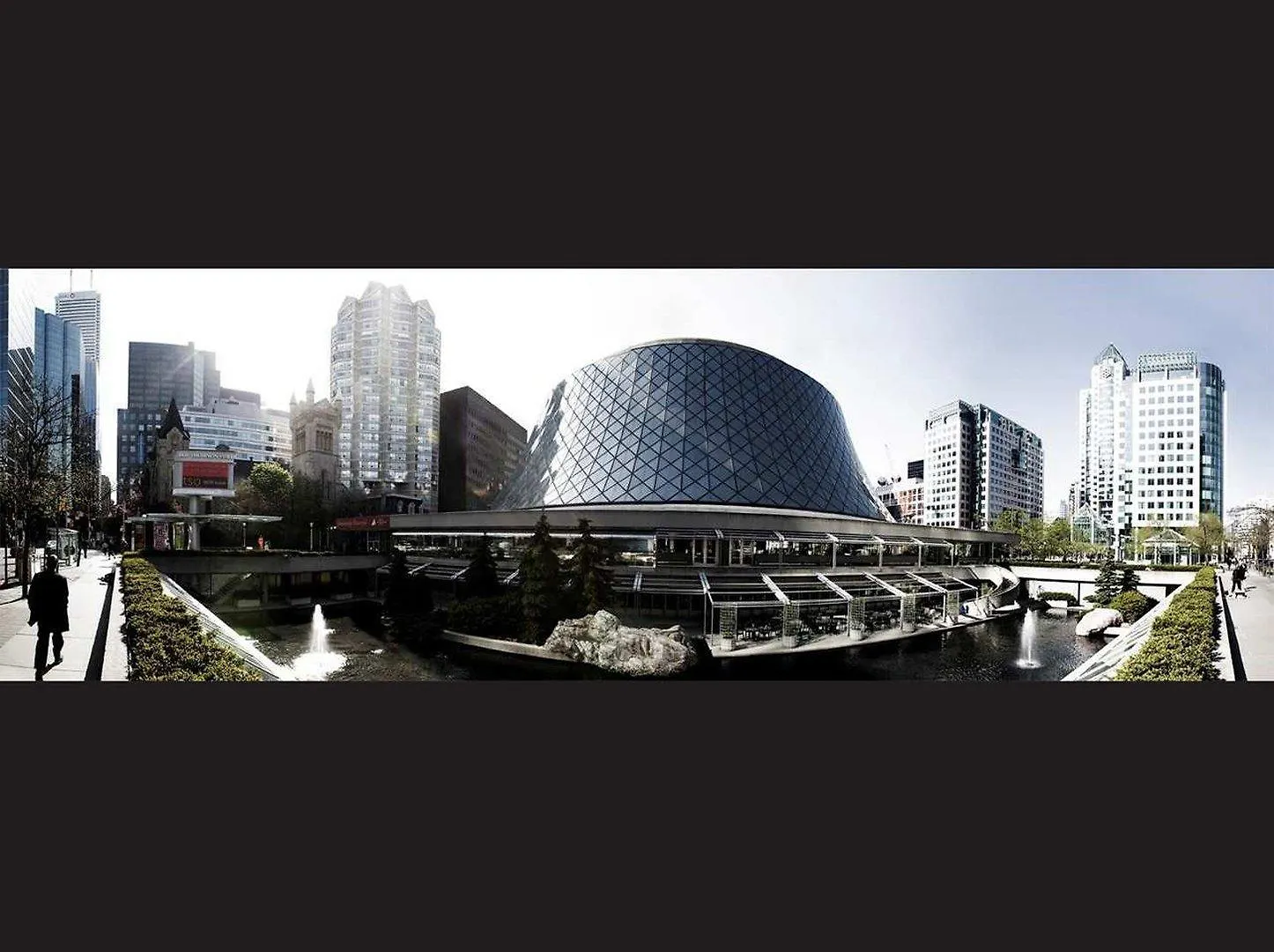 Revery Toronto Downtown, Curio Collection By Hilton Hotel