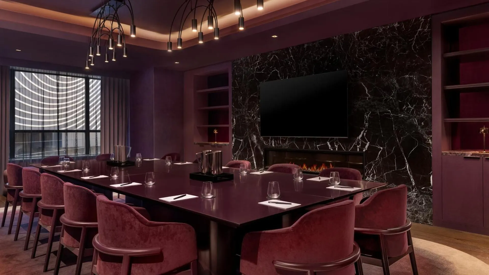 Revery Toronto Downtown, Curio Collection By Hilton