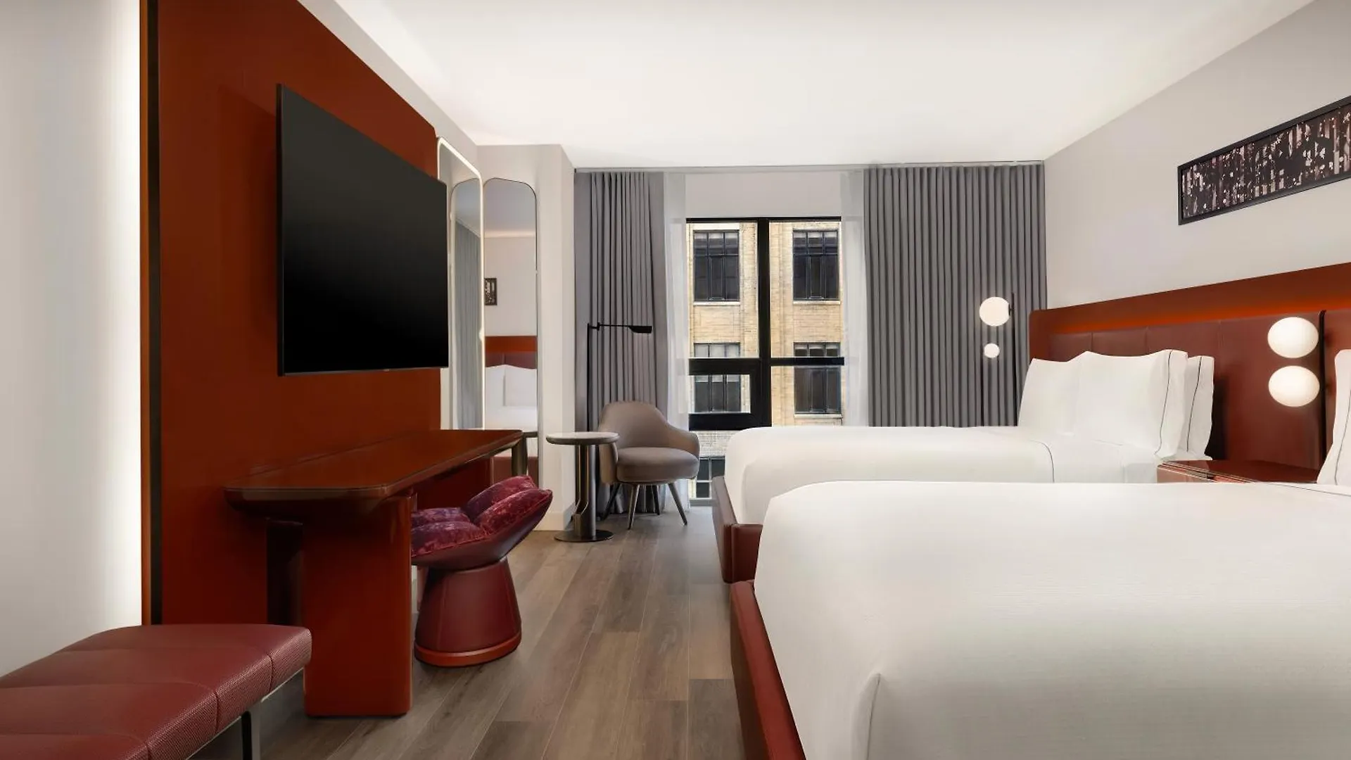 Revery Toronto Downtown, Curio Collection By Hilton