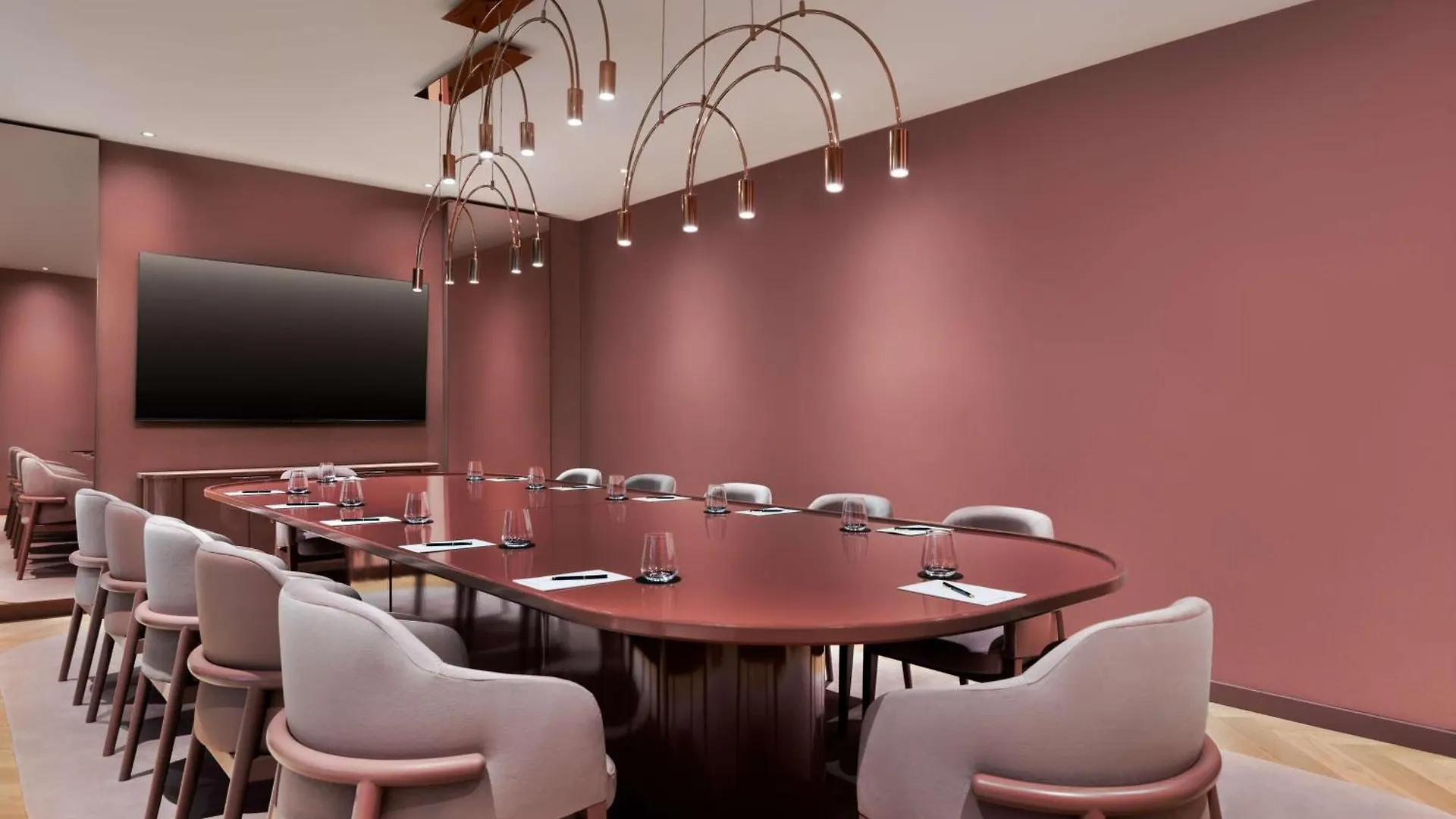 Revery Toronto Downtown, Curio Collection By Hilton Hotel